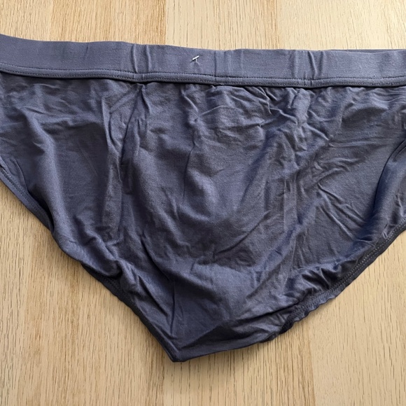 Modal XL brief - Picture 2 of 4